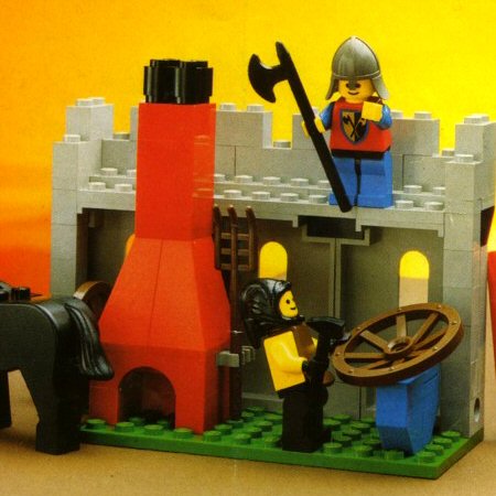 Lego Castle - 6040 Blacksmith Shop
