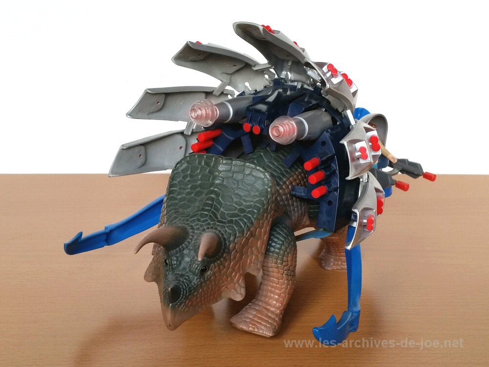Dino-Riders Torosaure avec Gunner et Magnus - Armure déployée