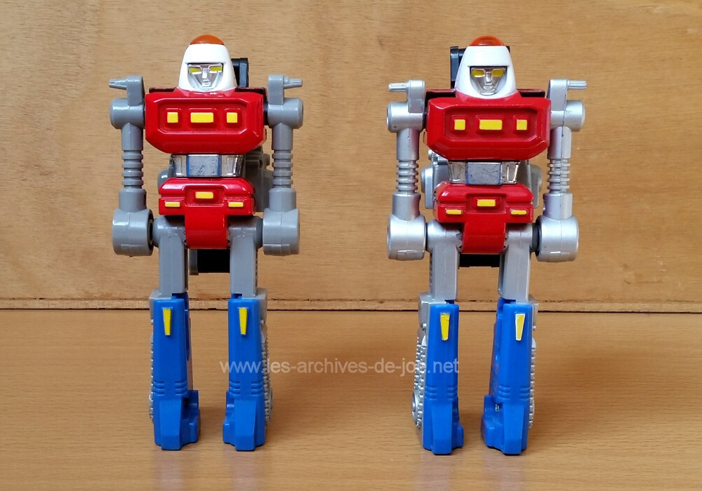 Super Gobots Cy-Kill -  versions grise et argentée