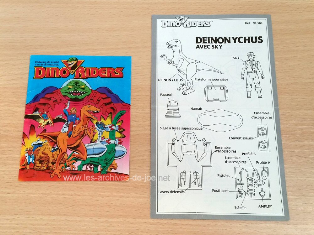 Dino-Riders Deinonychus Valorien avec Sky - Notice et mini BD