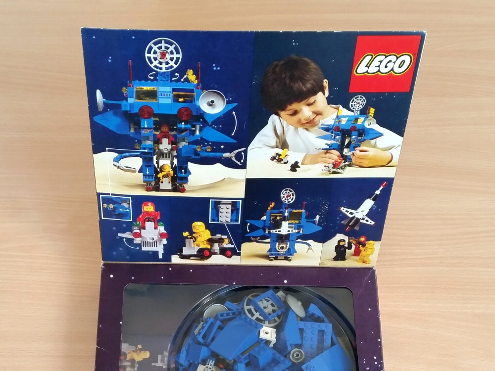 Lego Espace - 6951 - Robot Command Center - intérieur du rabat