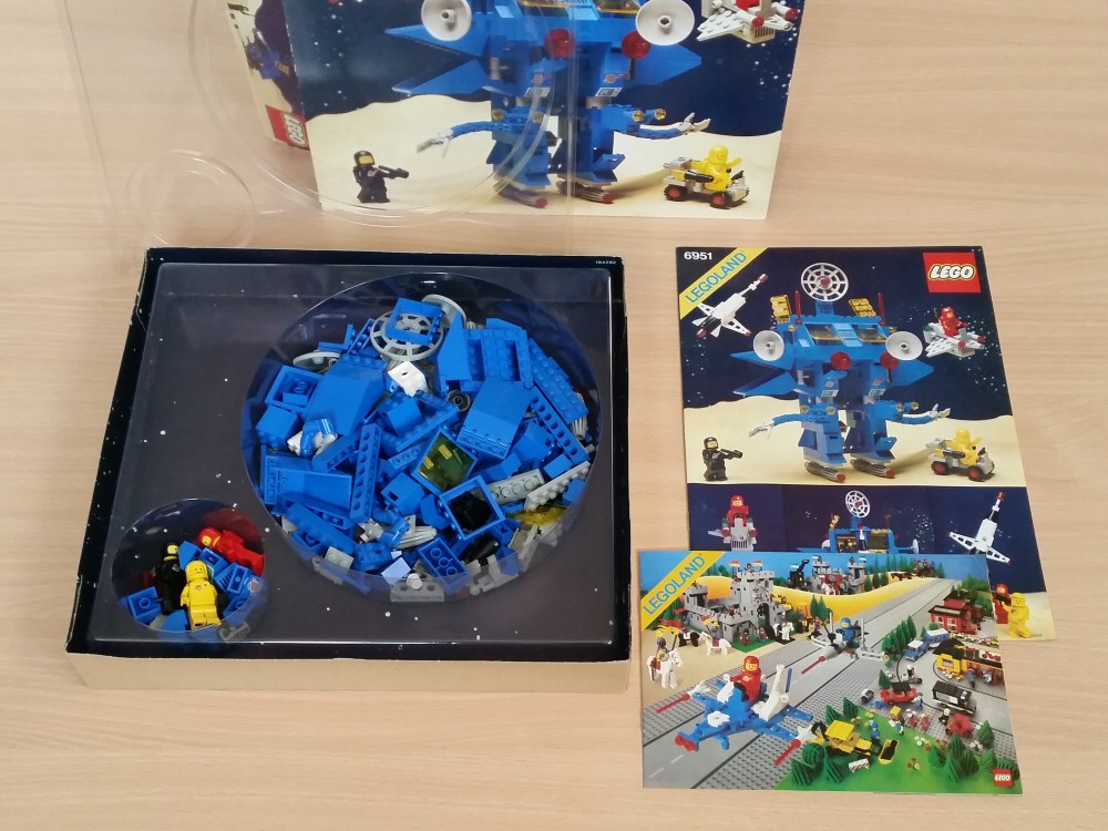 Lego Espace - 6951 - Robot Command Center - boite intérieur